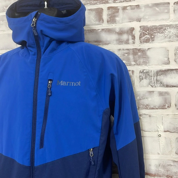 Marmot light weight jacket small - Picture 2 of 6
